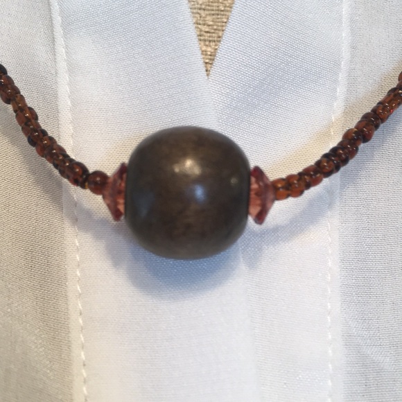 Multi strand wood, plastic and glass bead necklace - Picture 3 of 5